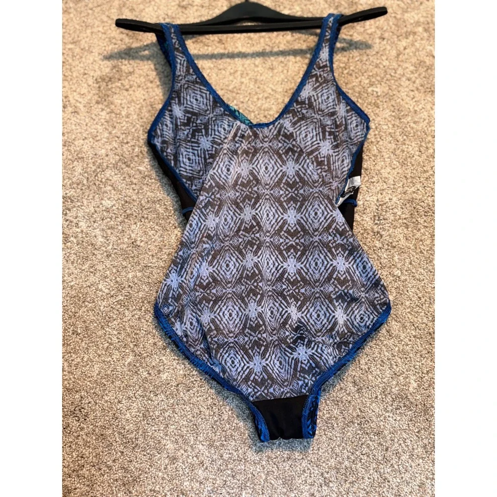 Miraclesuit One‎ Piece Swimsuit Womens Size 12 Blue Green Ombre Underwire Ruched